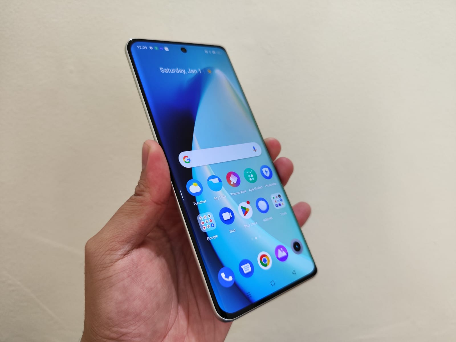 Review realme 10 Pro+ 5G, Desain Mewah Jagoan Kelas Menengah