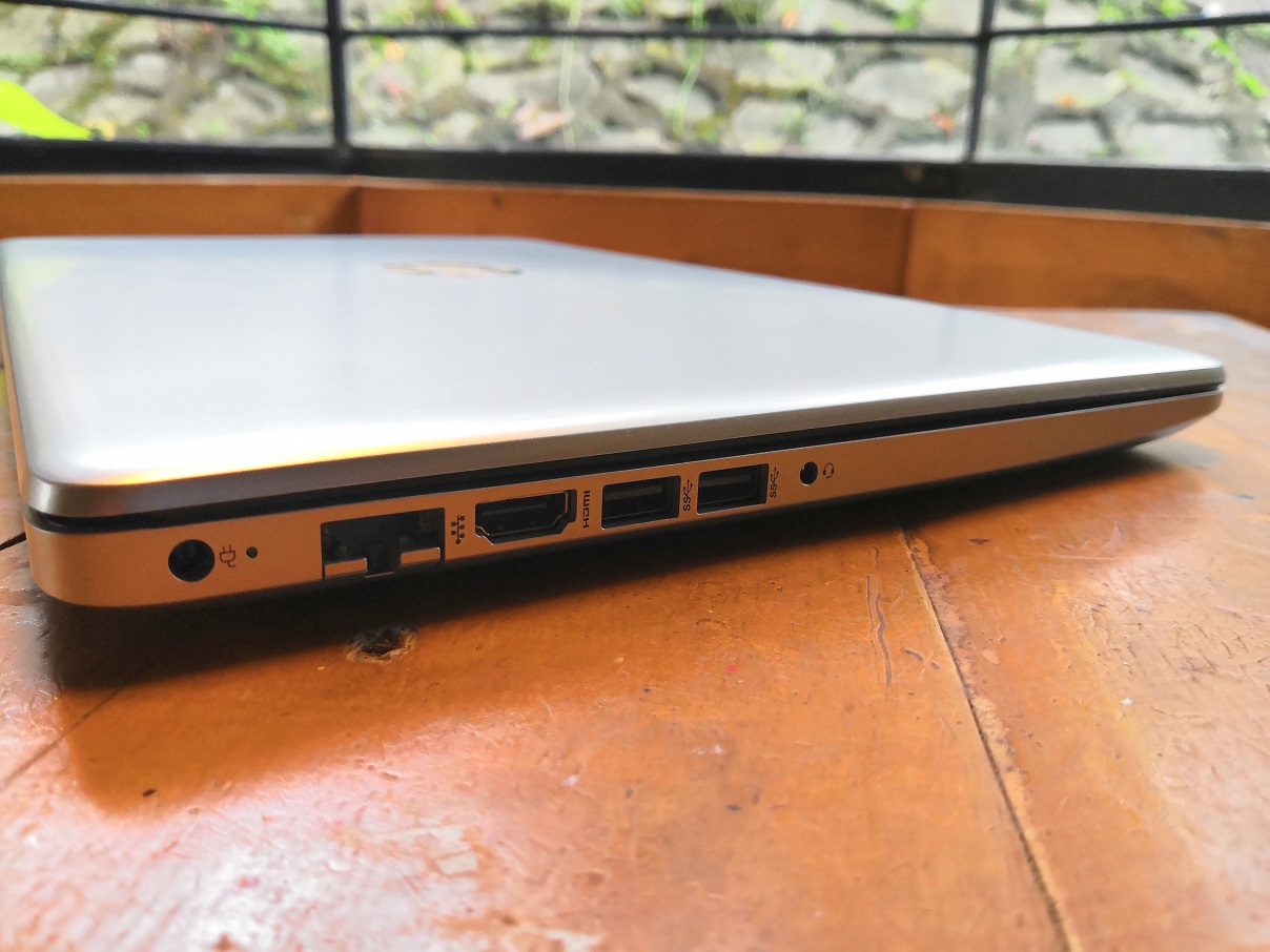 HP 15, Layar Lebar, Terjangkau, Bisa Diandalkan