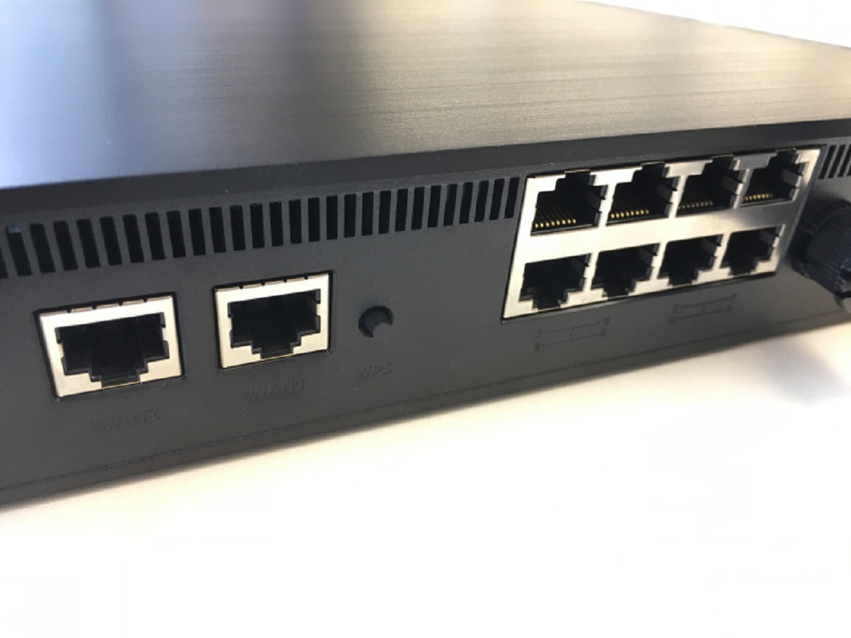 ASUS BRT-AC828, Pas untuk Pemilik Kafe