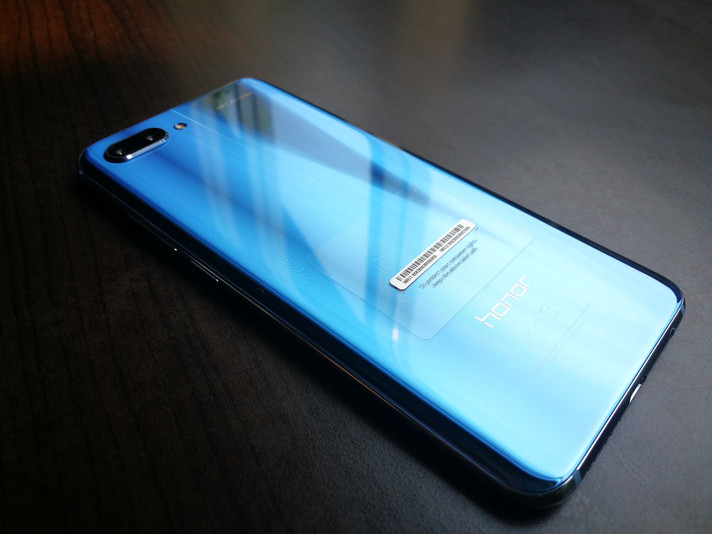 Honor 10 Saat Tampilan Dan Fitur Premium Jadi Satu