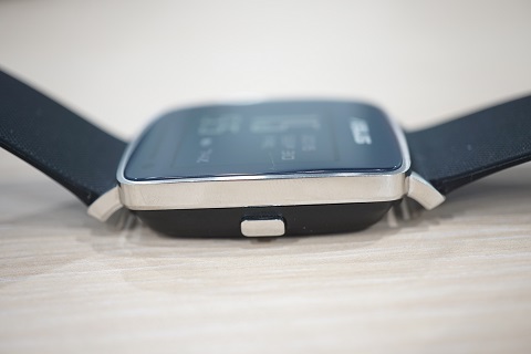 ASUS VivoWatch