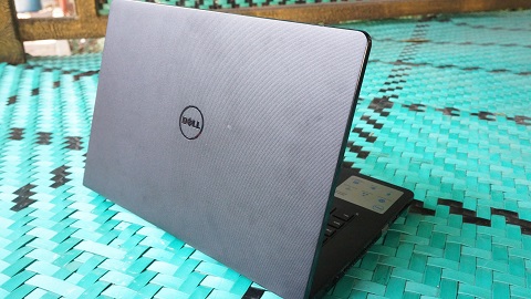 Dell Vostro 14 3000 Series, Laptop Terjangkau dengan Baterai yang Awet 