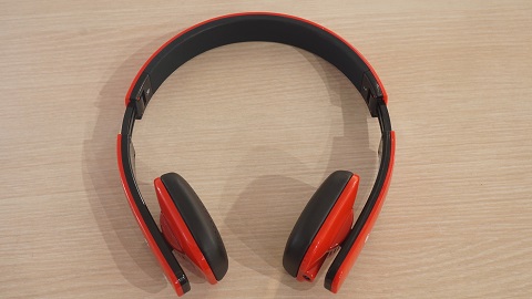 SonicGear Airphone 200L, Headphone Bluetooth yang Portable