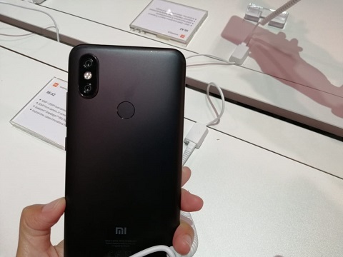 XIaomi Mi A2 dan Mi A2 Lite Muncul di Spanyol