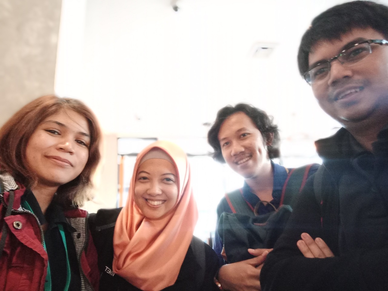 Oppo Incar Kelas Pemula Pecinta Selfie Pakai A83