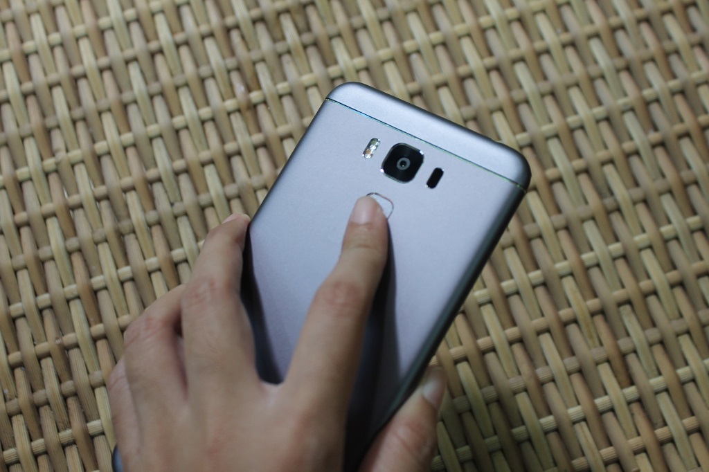 ASUS ZenFone 3 Max