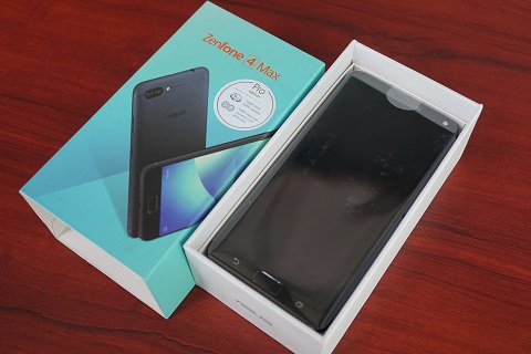 Membongkar Isi Kotak Asus Zenfone 4 Max Pro