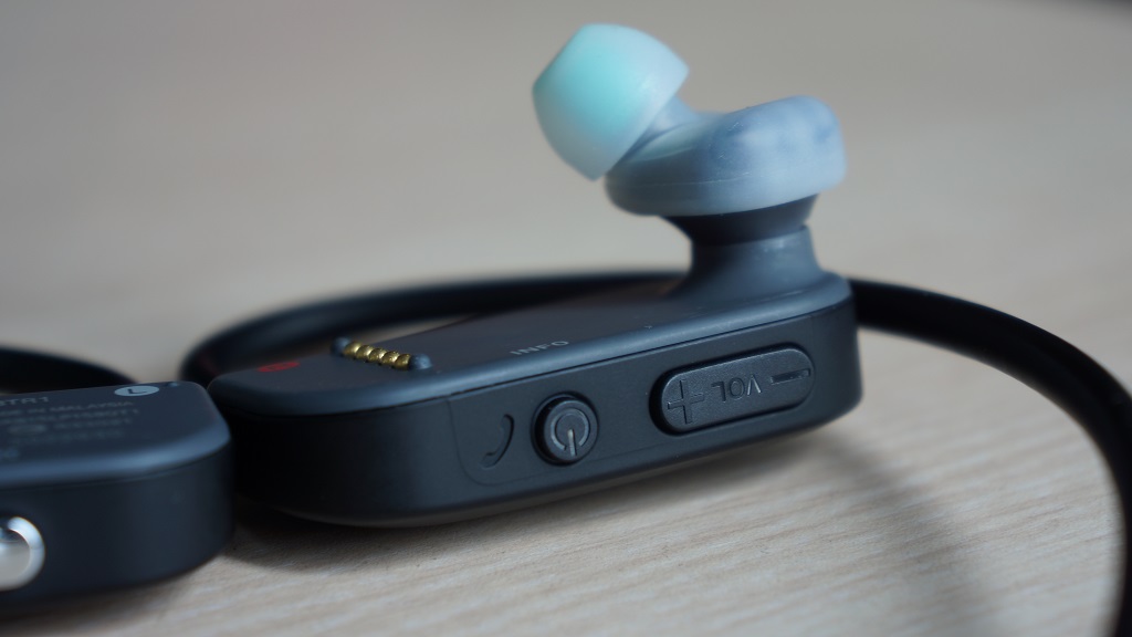 Smart B-Trainer, Teman Lari dari Sony  