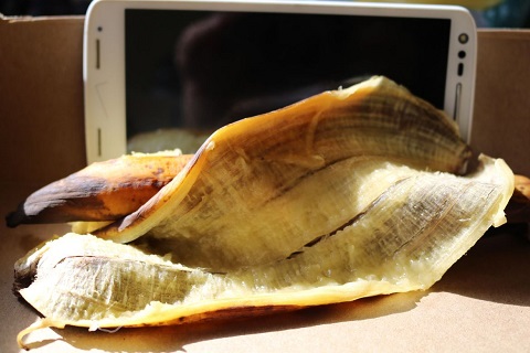 Mitos dan Trik Menghapus Goresan di Layar Ponsel