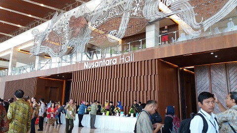 Samsung Galaxy J5, Kembaran J7 yang Performanya Kurang Mumpuni