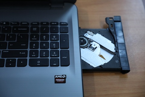 HP 15-ba004AX, Gaya Kasual Performa Gaming