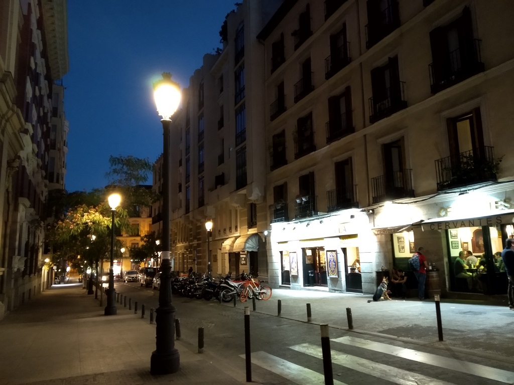 Perbandingan Kamera Xiaomi Mi A2 dan Mi A2 Lite