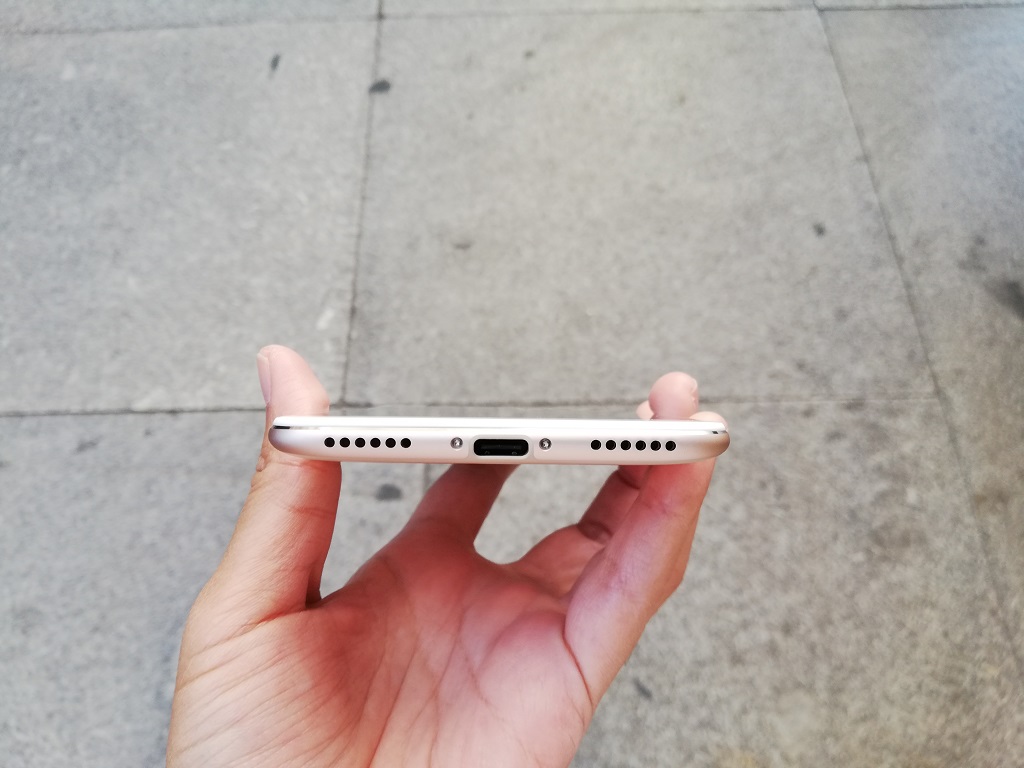 Begini Pengalaman Menjajal Xiaomi Mi A2