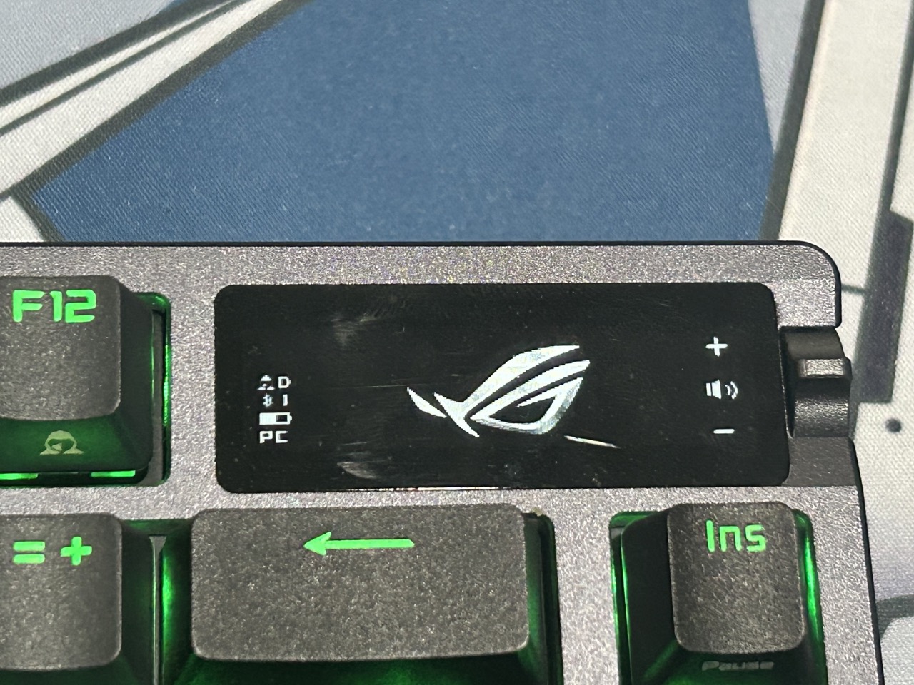 ROG Azoth, Keyboard Gaming yang Ringkas dan Multifungsi