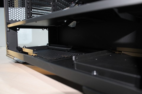 Cooler Master MasterCase 5, Modifikasi Seluas Mungkin 