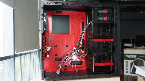 Sharkoon T28, Casing Mid-Tower dengan Sirkulasi Mumpuni