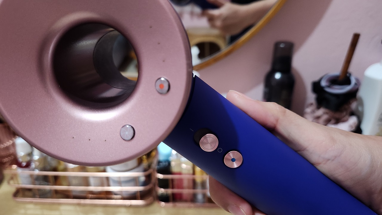 Dyson Supersonic, Canggih, Ramping,  Tanpa Berisik