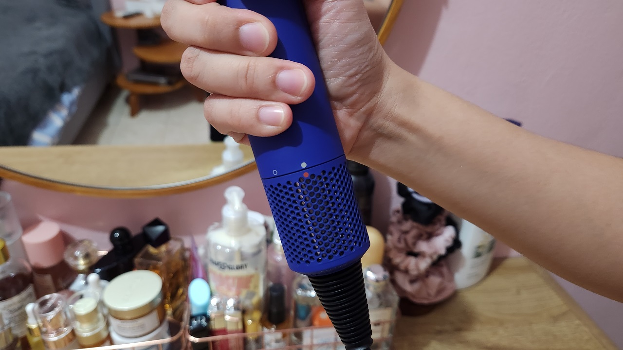 Dyson Supersonic, Canggih, Ramping,  Tanpa Berisik