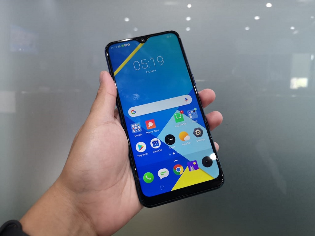 Ini Pengalaman Menjajal realme 3