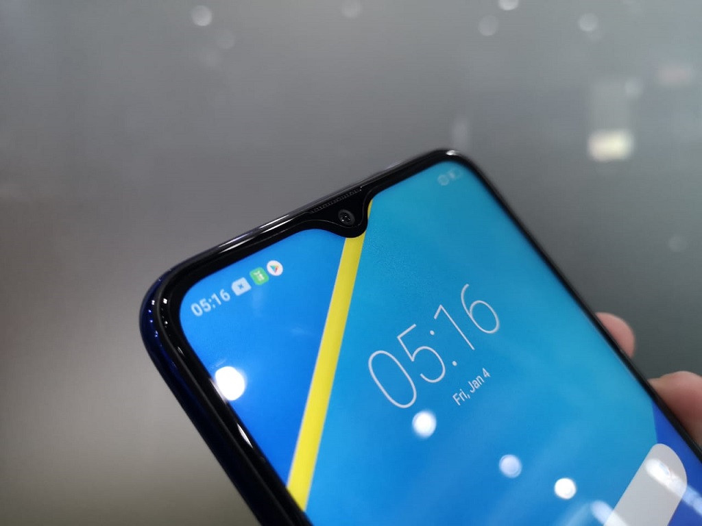 Ini Pengalaman Menjajal realme 3
