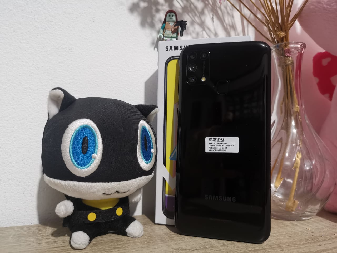 Unboxing Ponsel Baterai 6.000 mAh Samsung Galaxy M31