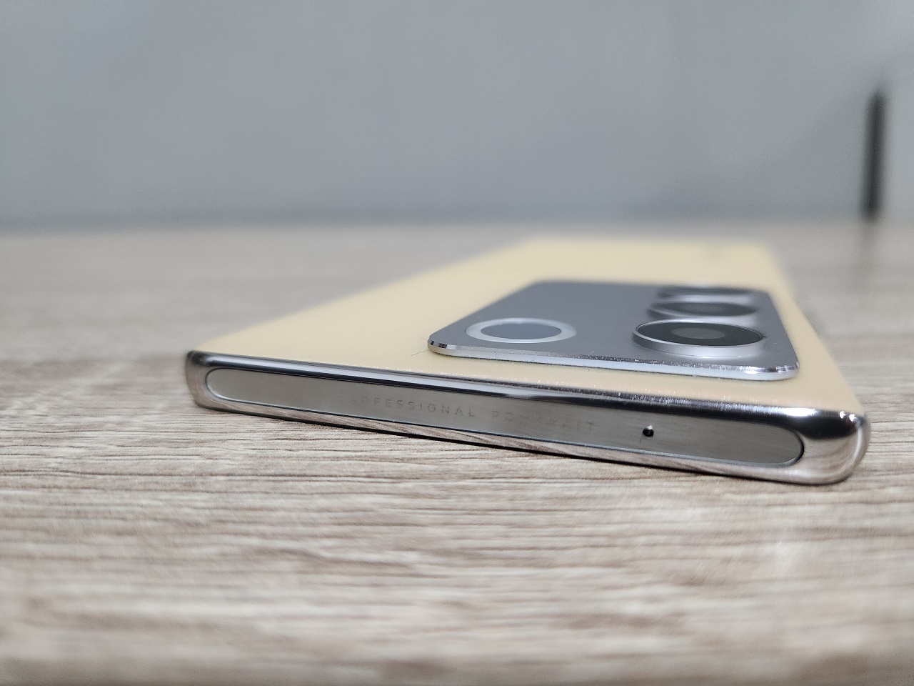 Vivo V27, Desain dan Kamera Bagus
