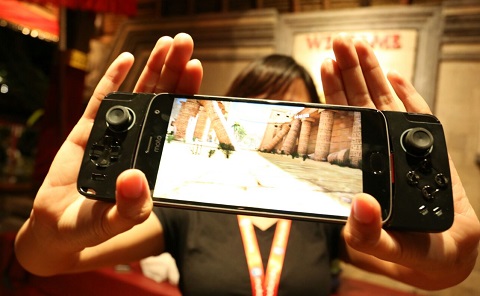 Masuk Indonesia, Moto Z2 Play Punya 2 Mod Anyar