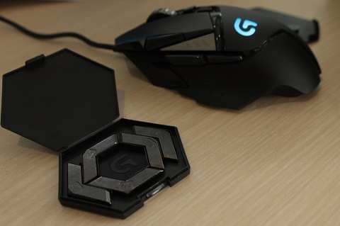 Logitech G502 Proteus Spectrum, Nyaris Sempurna!