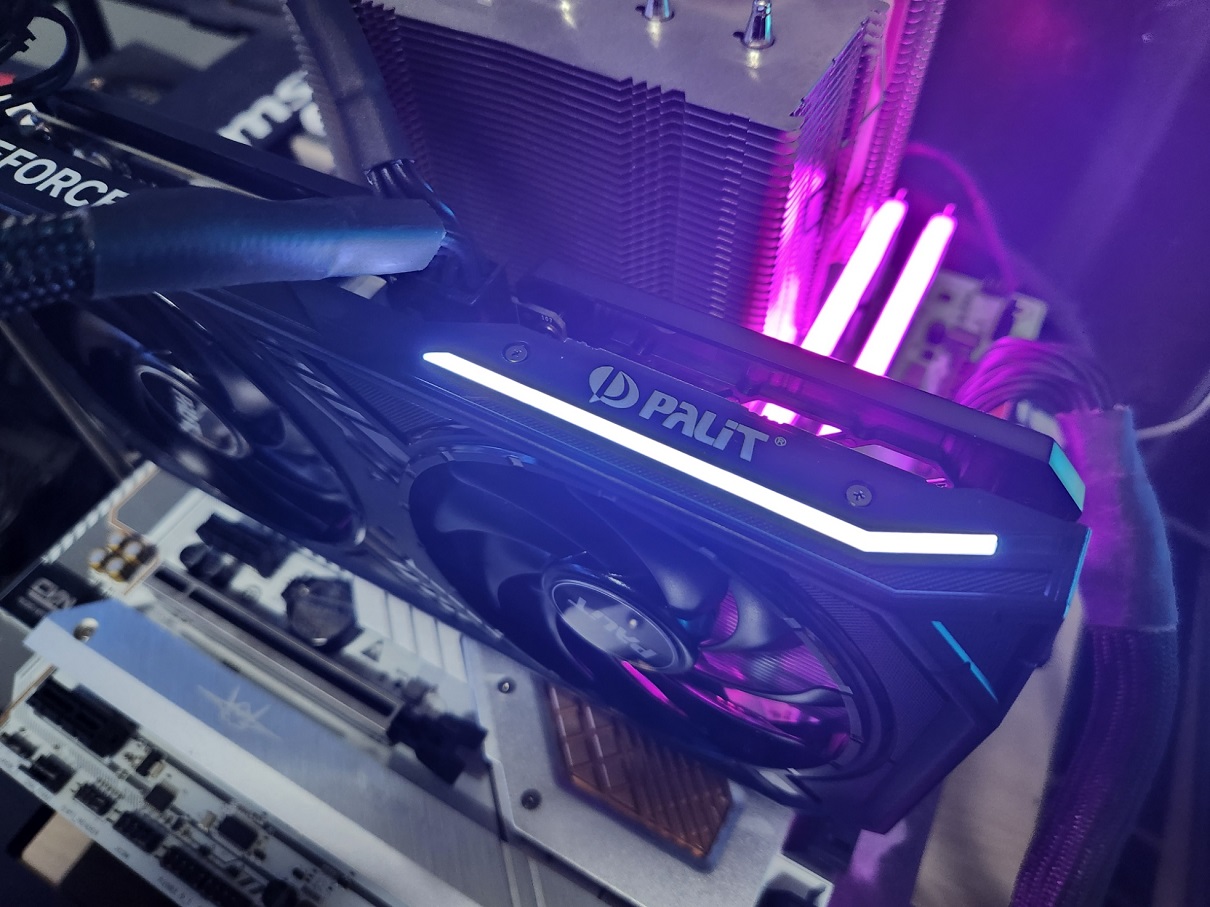 Palit GeForce RTX 4060 Dual, VGA Minimalis Mungkin Menarik