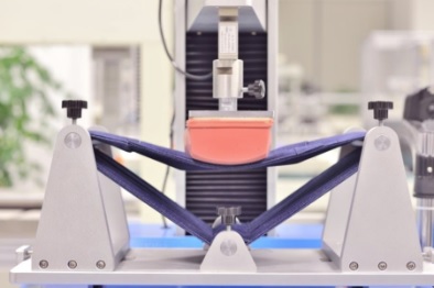 Mengintip Uji Ketahanan Ponsel di Lab Huawei