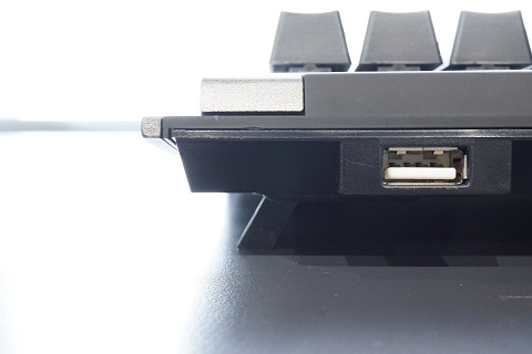 Viper V760, Keyboard Gaming Perdana Patriot