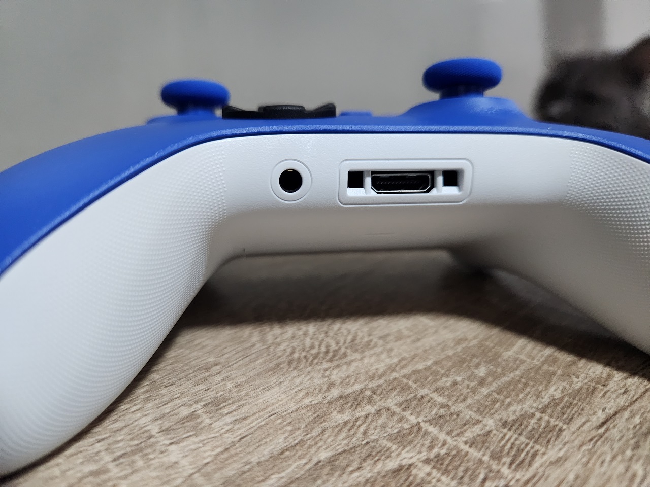 Xbox Wireless Controller, PC Gamer Harus Punya!