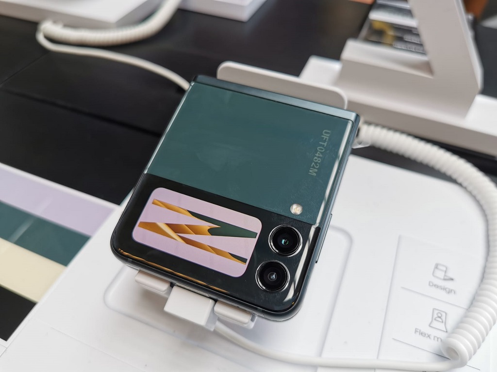 Samsung Galaxy Z Fold3 dan Z Flip3 Sudah Bisa Dibeli Langsung, Unggulkan 4 Fitur