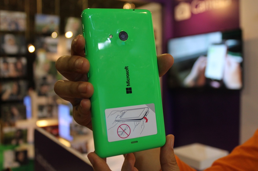 Lebih Dekat dengan Microsoft Lumia 535 Dual SIM
