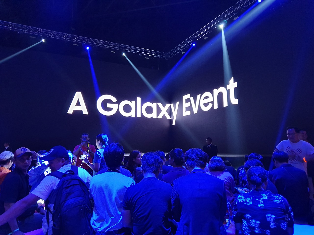 Samsung Galaxy S10 Plus, Serba Bisa