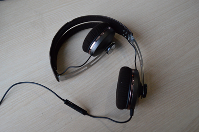 Sennheiser Momentum On-Ear 2.0: Ringan dan Indah  