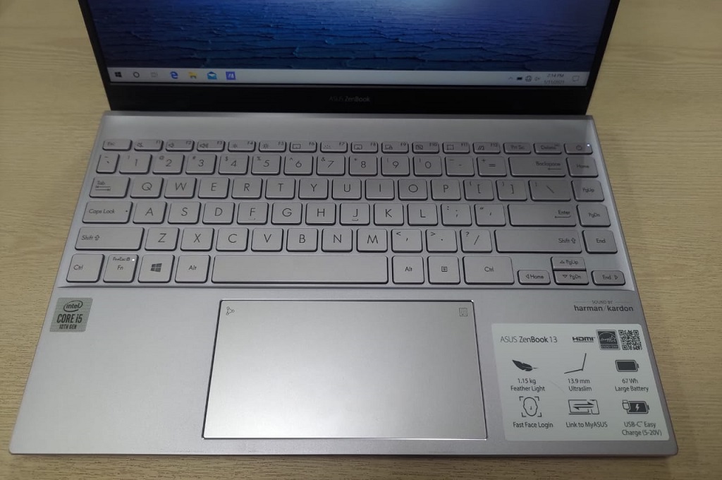 Asus ZenBook 13 UX325, Minimalis Menarik