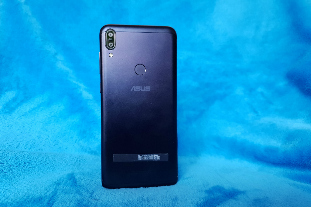 Прошивки zenfone max pro m1. ASUS Zenfone Max Pro m1 антенна. ASUS Zenfone Max Pro m1 Тип зарядки. Асус зенфон Макс про м4. Zenfone Max Pro m1 в Киргизии.