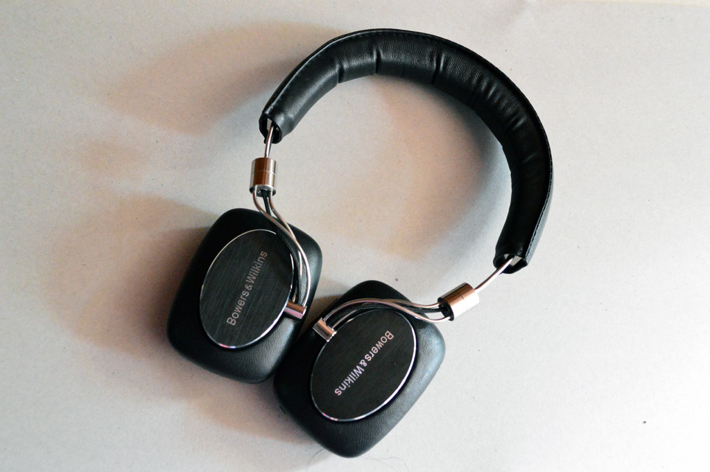 Bowers \u0026 Wilkins P5 Wireless: Suara Indah, Desain Mewah