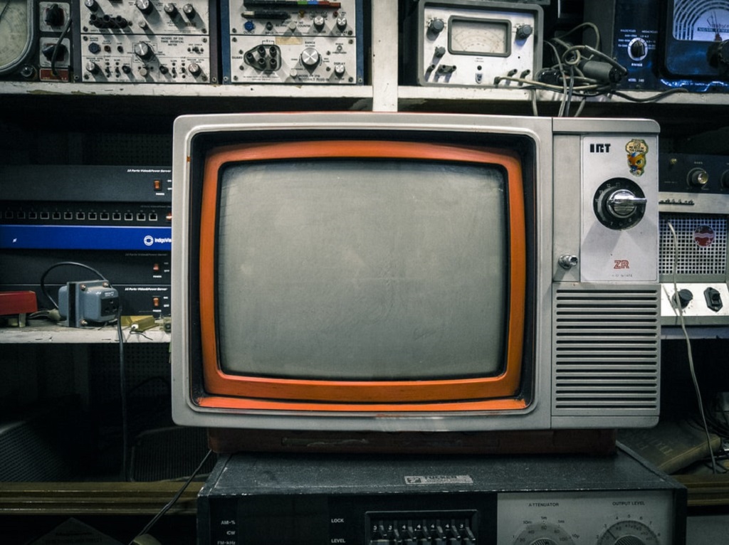 Evolusi Teknologi TV, dari Analog Sampai Digital