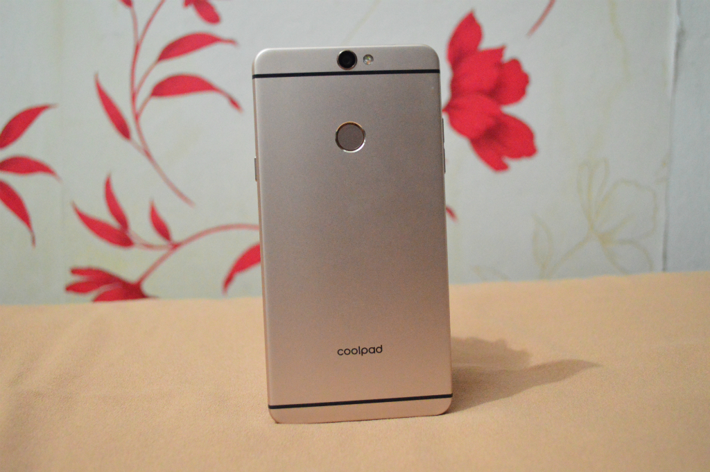 Coolpad Max, Layar Lebar Terganggu Lag