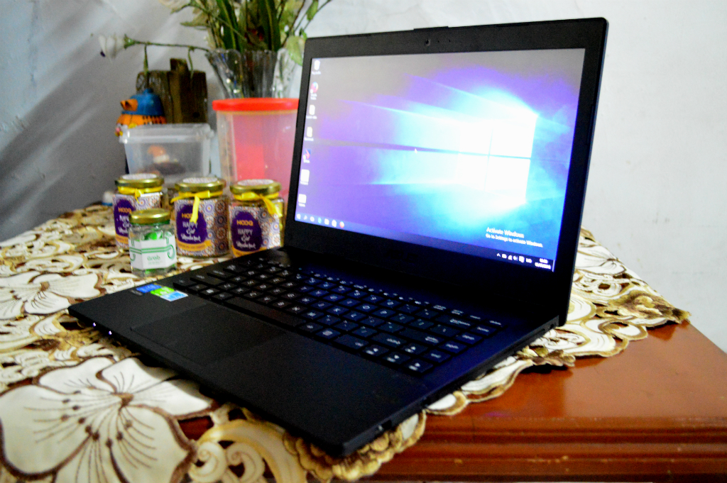 ASUSPRO P2420LJ, Elegan Luar Dalam