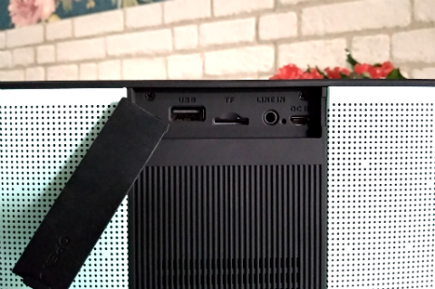 Elysium TOT, Sederhana dan Desain Modern