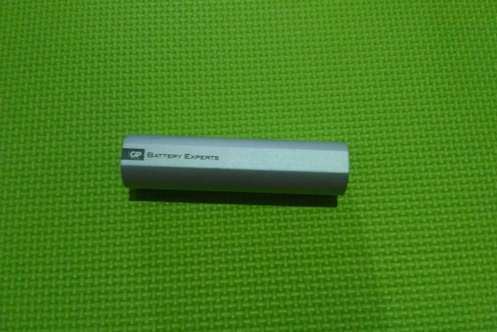 GP PowerBank FN03M, Mungil Dimensi dan Kapasitas