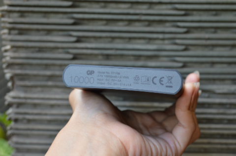 GP PowerBank FP10M, Dimensi dan Kapasitas Besar