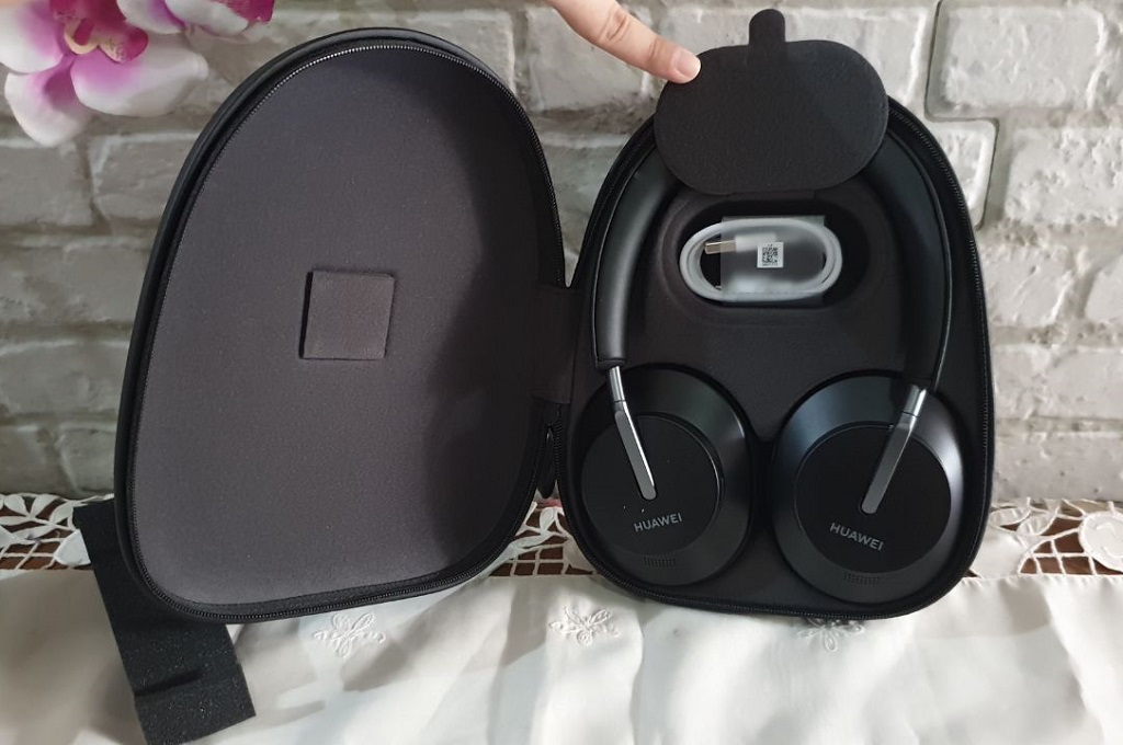 Huawei Freebuds Studio, Kesunyian Menyenangkan