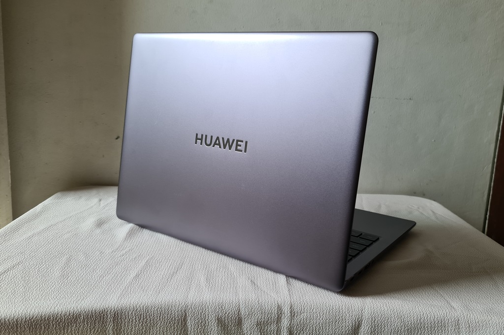 Huawei MateBook 14s, Laptop Premium Sangat Menarik