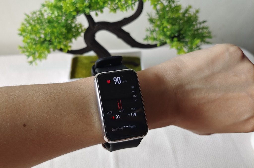 Huawei Watch Fit Elegant Edition, Elegan, Bermanfaat
