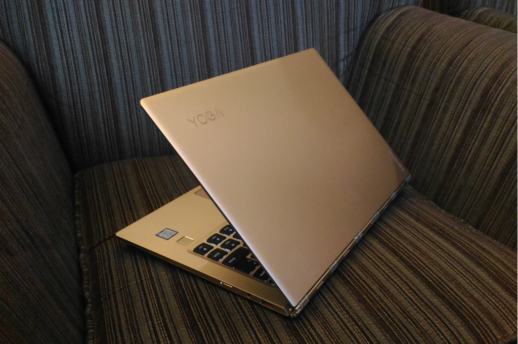 Lenovo Yoga 910, Besar, Mewah, Fungsional