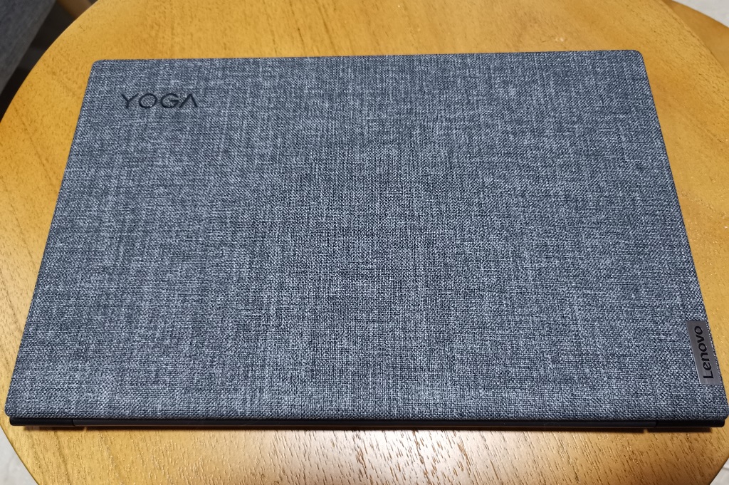 Lenovo Yoga Slim 7 Fabric Cover, Unik Berbalut Kain